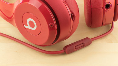 Beats Solo2 Wireless Controls Picture