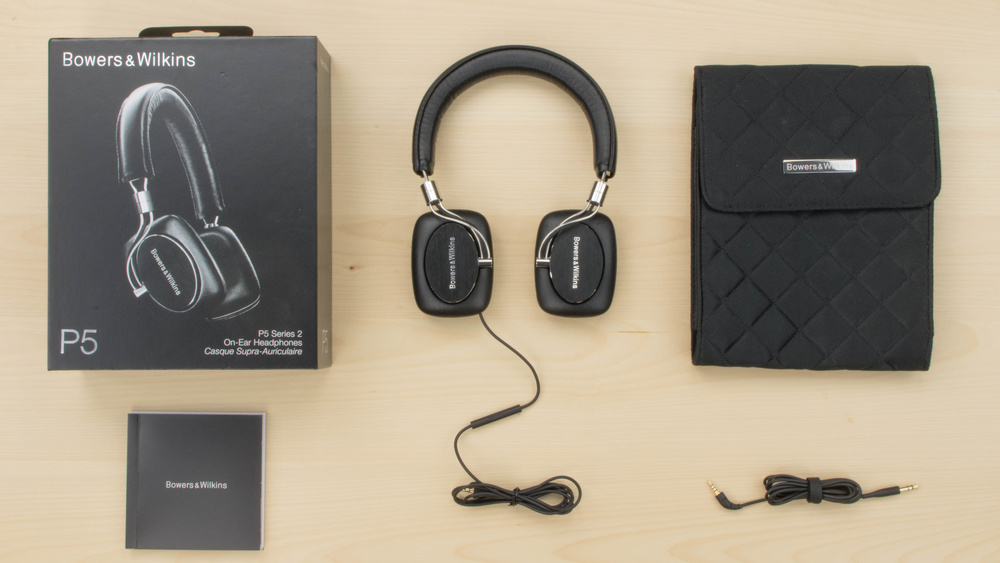 Bowers & Wilkins P5 S2 In the box Picture