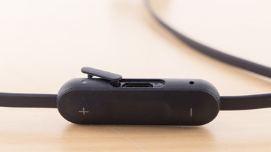 Fitbit Flyer Controls Picture