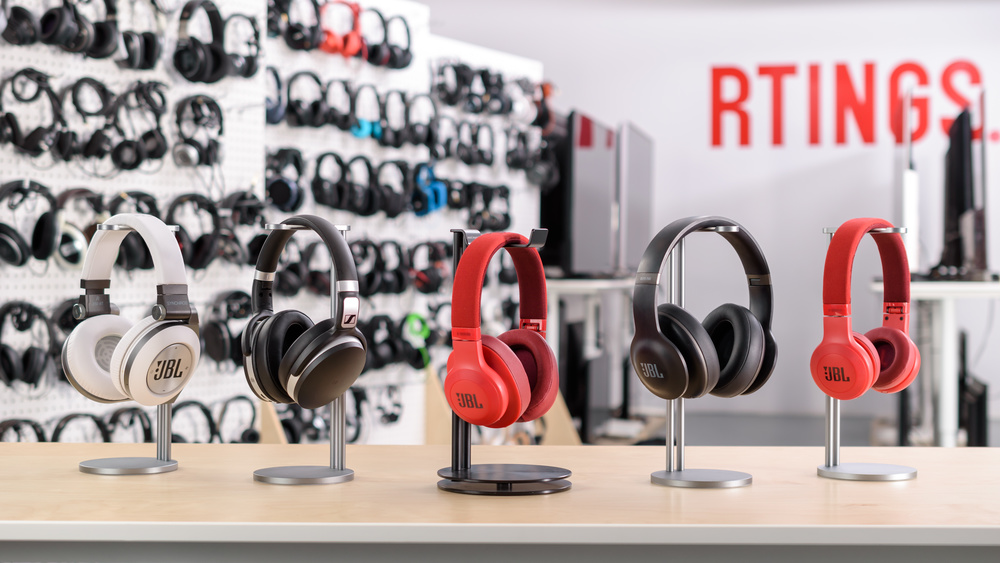 JBL E45BT Compare Picture