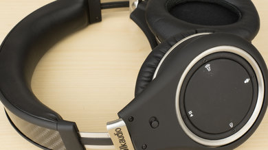 Polk Audio UltraFocus 8000 Build Quality Picture