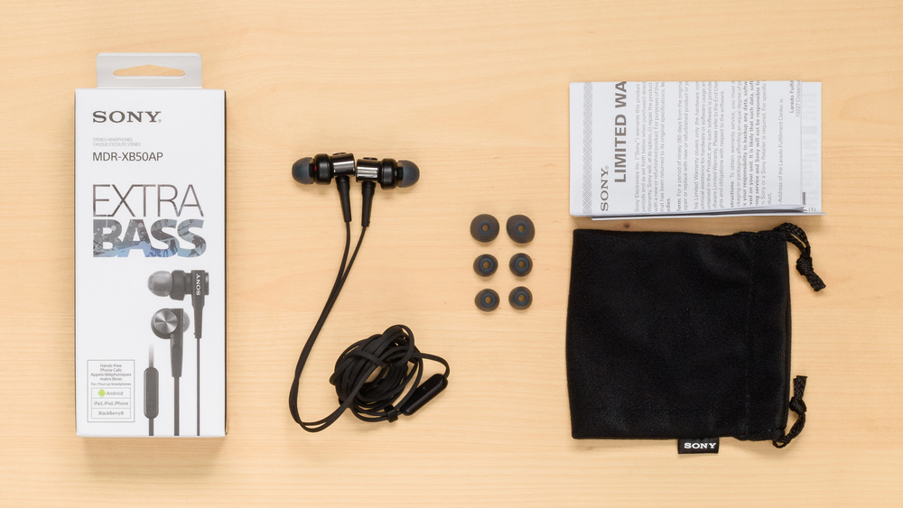 Sony MDR-XB50AP In the box Picture