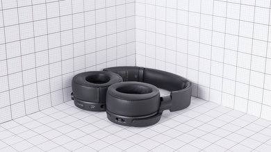 Sony MDR-XB950N1 Portability Picture