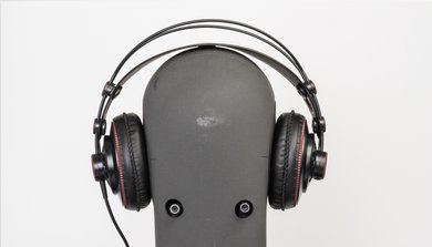 Superlux HD 681 Stability Picture