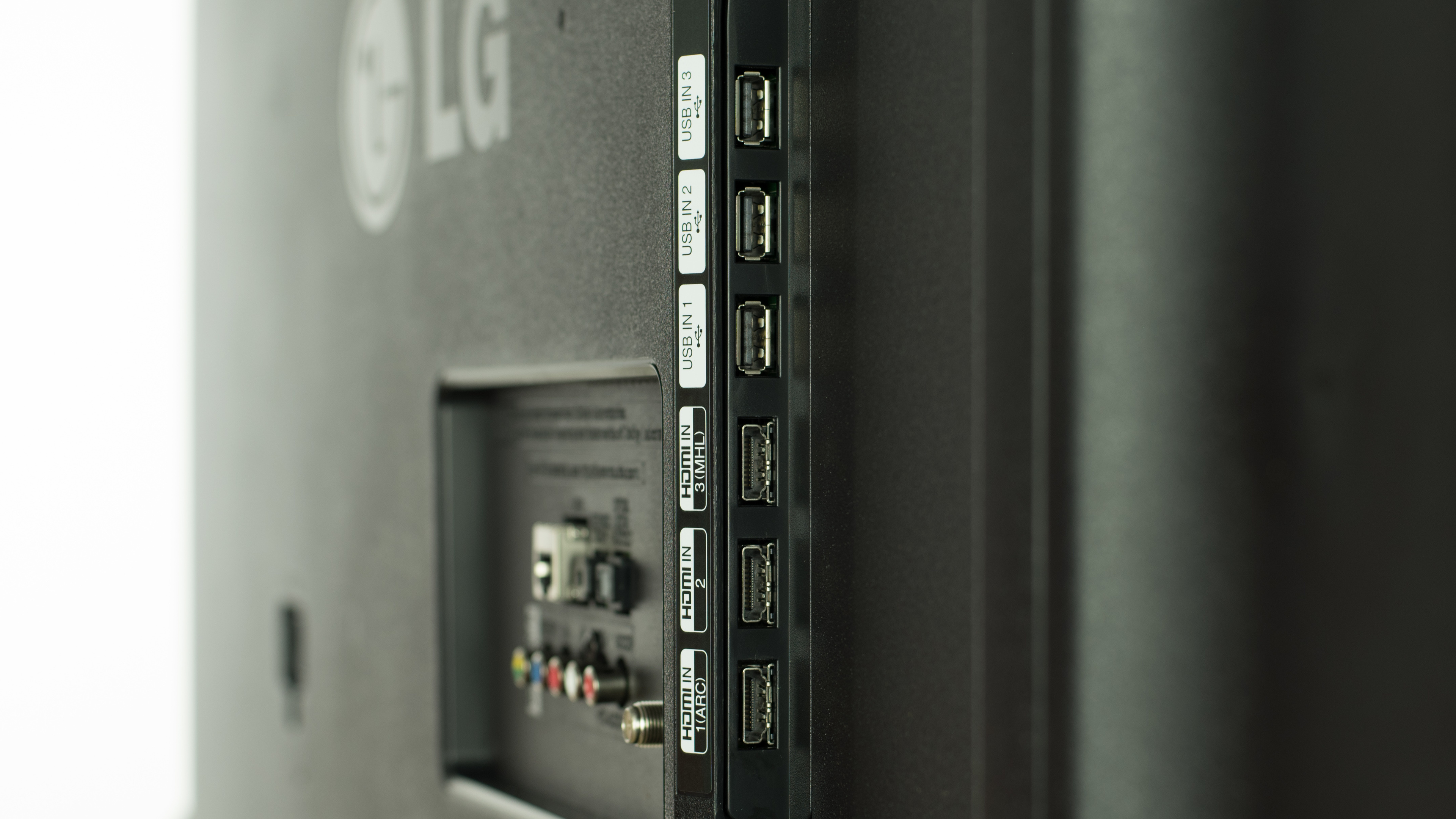 LG LF5800 Review (42LF5800)