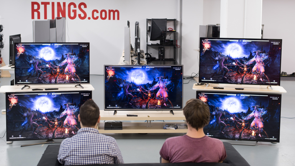 LG UH6150 Group Shot Picture