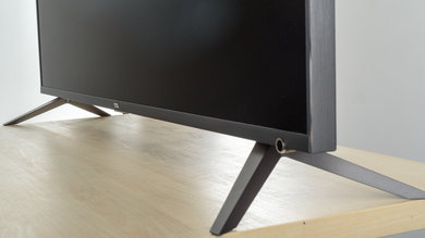 TCL R617 Stand Picture