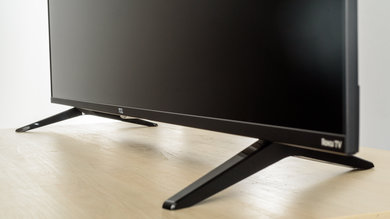 TCL S517 Stand Picture