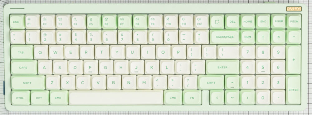 NuPhy Halo96 V2, a compact 96% mechanical keyboard with compressed layout