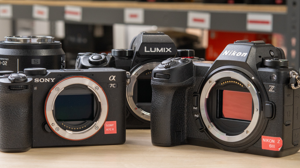 Best Mirrorless Full Frame Cameras 2025 MQIO Best Mirrorless Full Frame Cameras 2025 MQIO