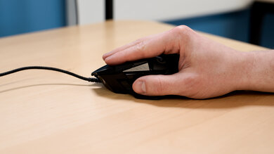 Logitech G502 Proteus Spectrum Fingertip Grip Picture