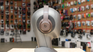 Beats Studio Pro Wireless Side Picture