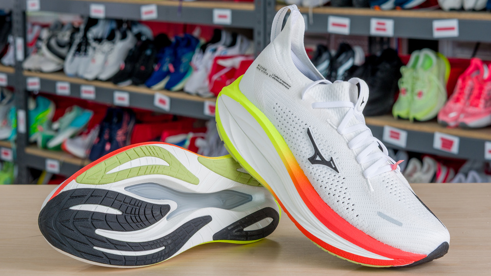 Mizuno Neo Vista 3 Review - RTINGS.com