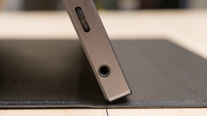 MSI Optix MAG161V Inputs 2