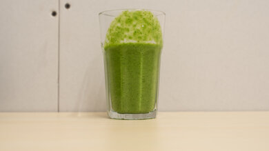 BELLA Rocket Blender Smoothie Picture