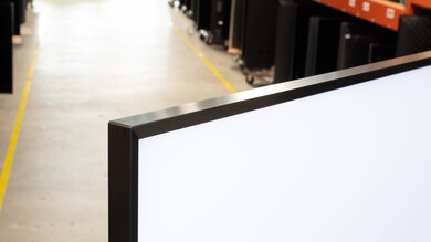 Samsung QN900F 8K Borders Picture