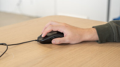 BenQ ZOWIE S2 Claw Grip Picture