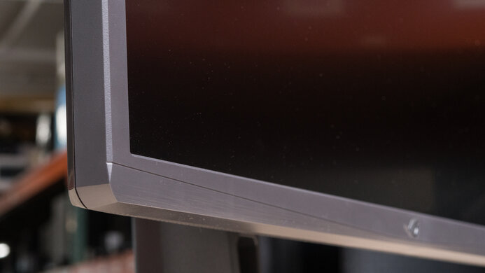 ASUS ROG Strix XG27UQR Build Quality Picture