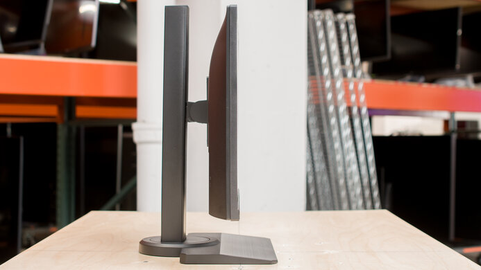 ViewSonic XG2431 Thickness Picture