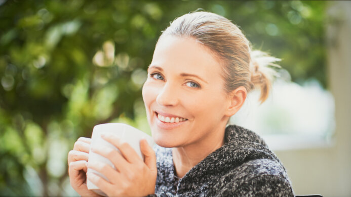 ASUS ROG Swift 360Hz PG259QN Average Room