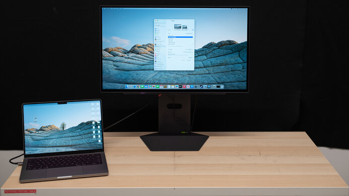 LG 27GX700A-B Display Picture