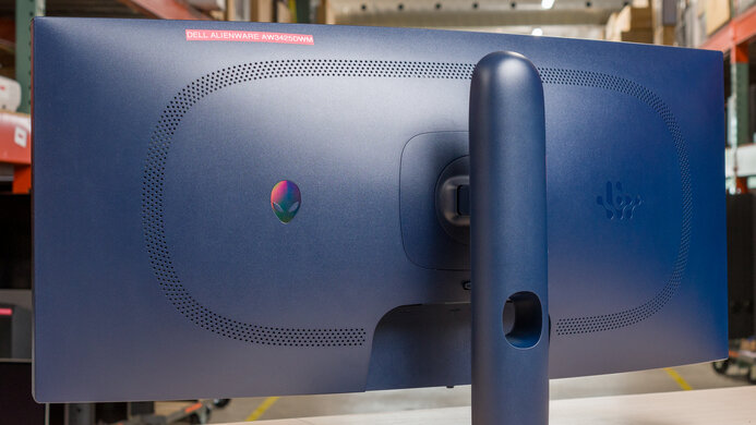 Dell Alienware AW3425DWM Build Quality Picture