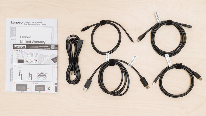 Lenovo Legion Y32p-30 In The Box Picture