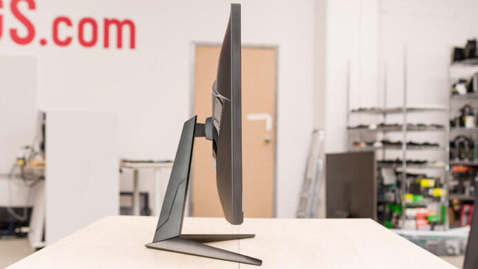 MSI Optix G272 Thickness Picture