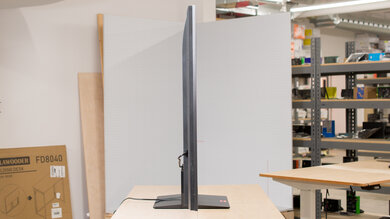 TCL QM7K Thickness Picture