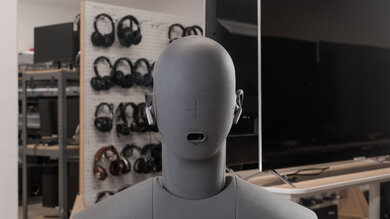 JBL TUNE 220TWS Truly Wireless Front Picture