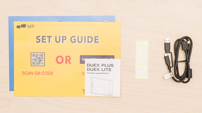 Mobile Pixels DUEX Plus In The Box Picture