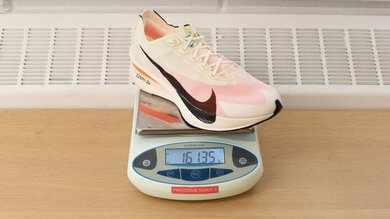 Nike Vaporfly 4 Right Shoe Weight Photo
