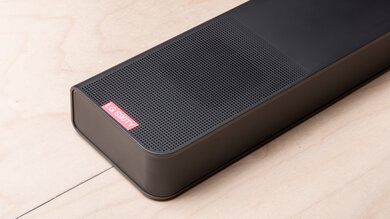 LG S90TY Build quality photo