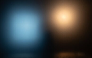 HP Pavilion Aero 13 (2024) Reflections Photo Off