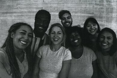 Brother HL-L2460DW Friends Picture