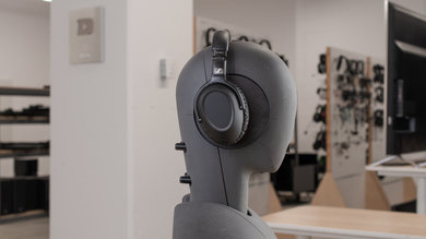 Sennheiser PXC 550-II Wireless Side Picture