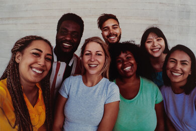 HP OfficeJet Pro 8135e Friends Picture