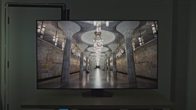 Samsung Q80D [Q80, Q80DD] QLED HDR Hallway Photo