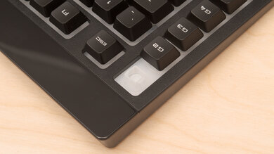 Corsair K57 RGB WIRELESS Build Quality Close Up