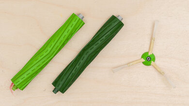 iRobot Roomba i1 Brushroll And Tools Photo