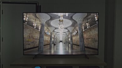 Samsung DU7200/DU7200D HDR Hallway Photo