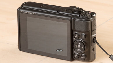 Canon PowerShot SX740 Build Quality Picture