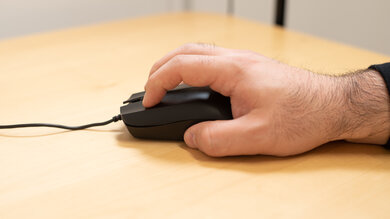 Razer Abyssus Essential Claw Grip Picture