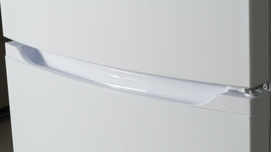 Frigidaire FFTR1425VW Style Photo