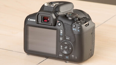 Canon EOS Rebel T7/2000D Build Quality Picture