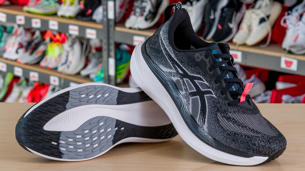 ASICS GLIDERIDE MAX 2 Review - RTINGS.com