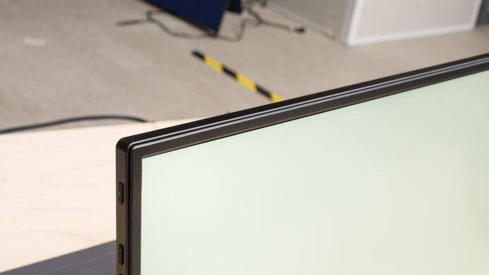 ASUS ROG Strix XG17AHPE Borders Picture