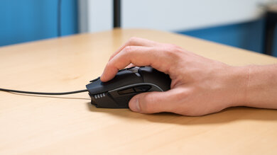 Gigabyte AORUS M5 Claw Grip Picture