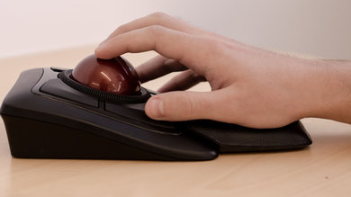 Kensington Expert Mouse Wireless Trackball Claw Grip Picture