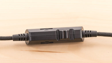 Turtle Beach Elite Atlas Controls Picture